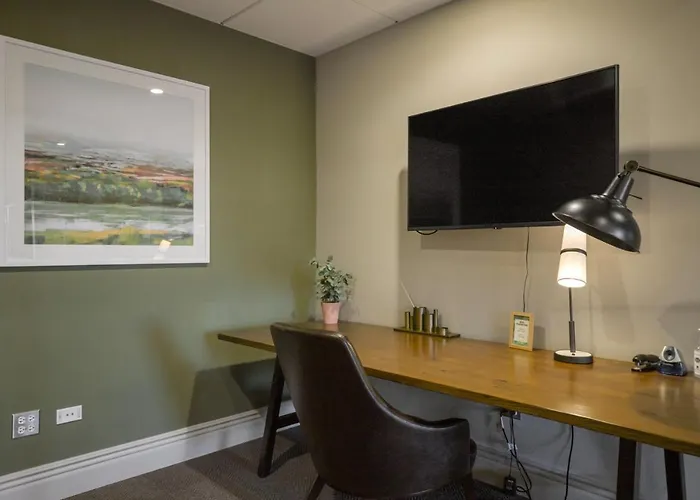 1br W Lounge Pool Gym Nr Metra Chi-866 * Elmhurst
